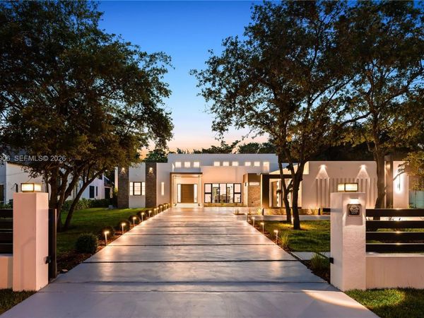 6200 SW 83 Av, Miami, FL 33143