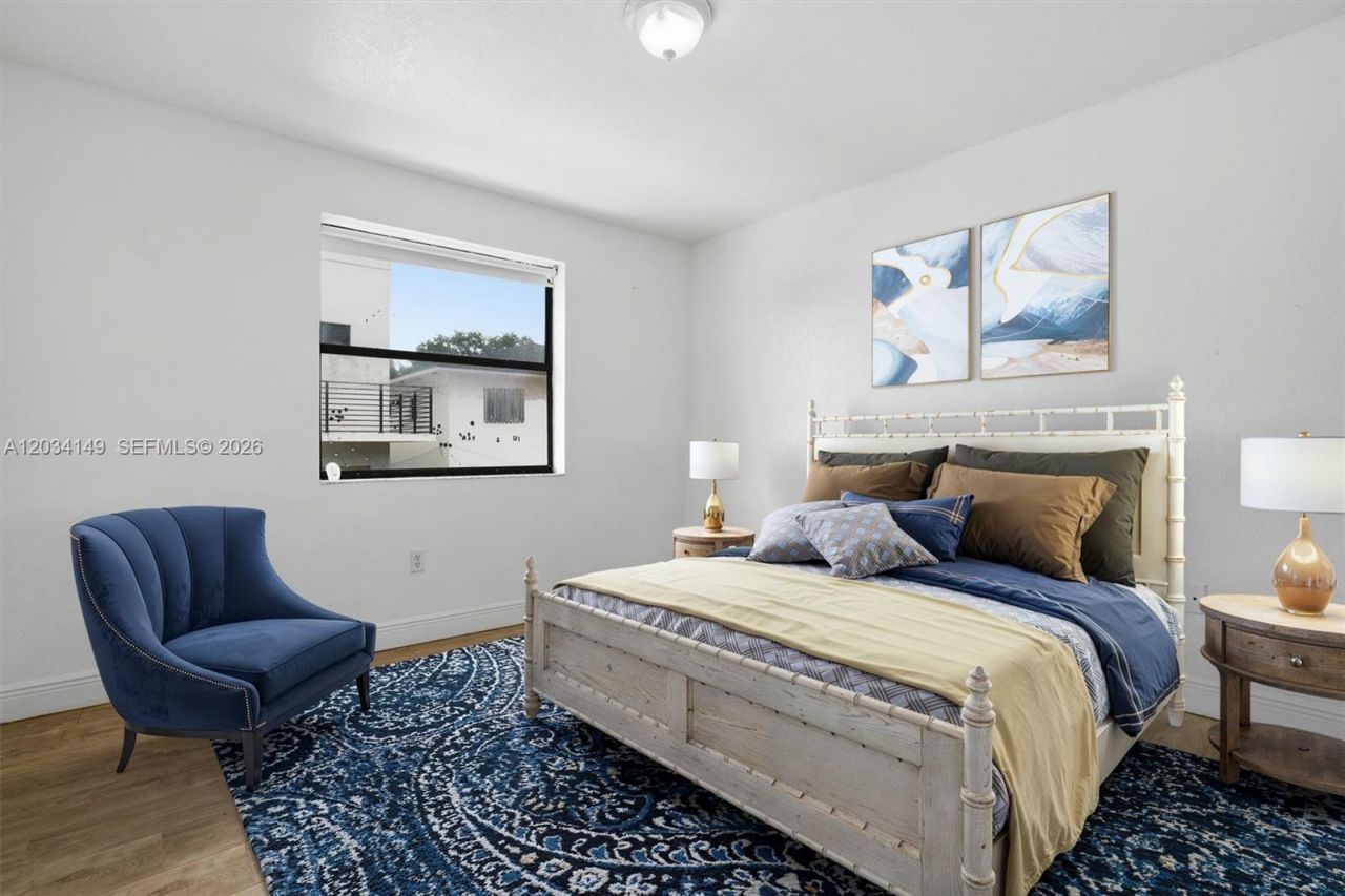 1389 NW 31st Ave , Unit 1389-B, Miami, FL 33125 Photo