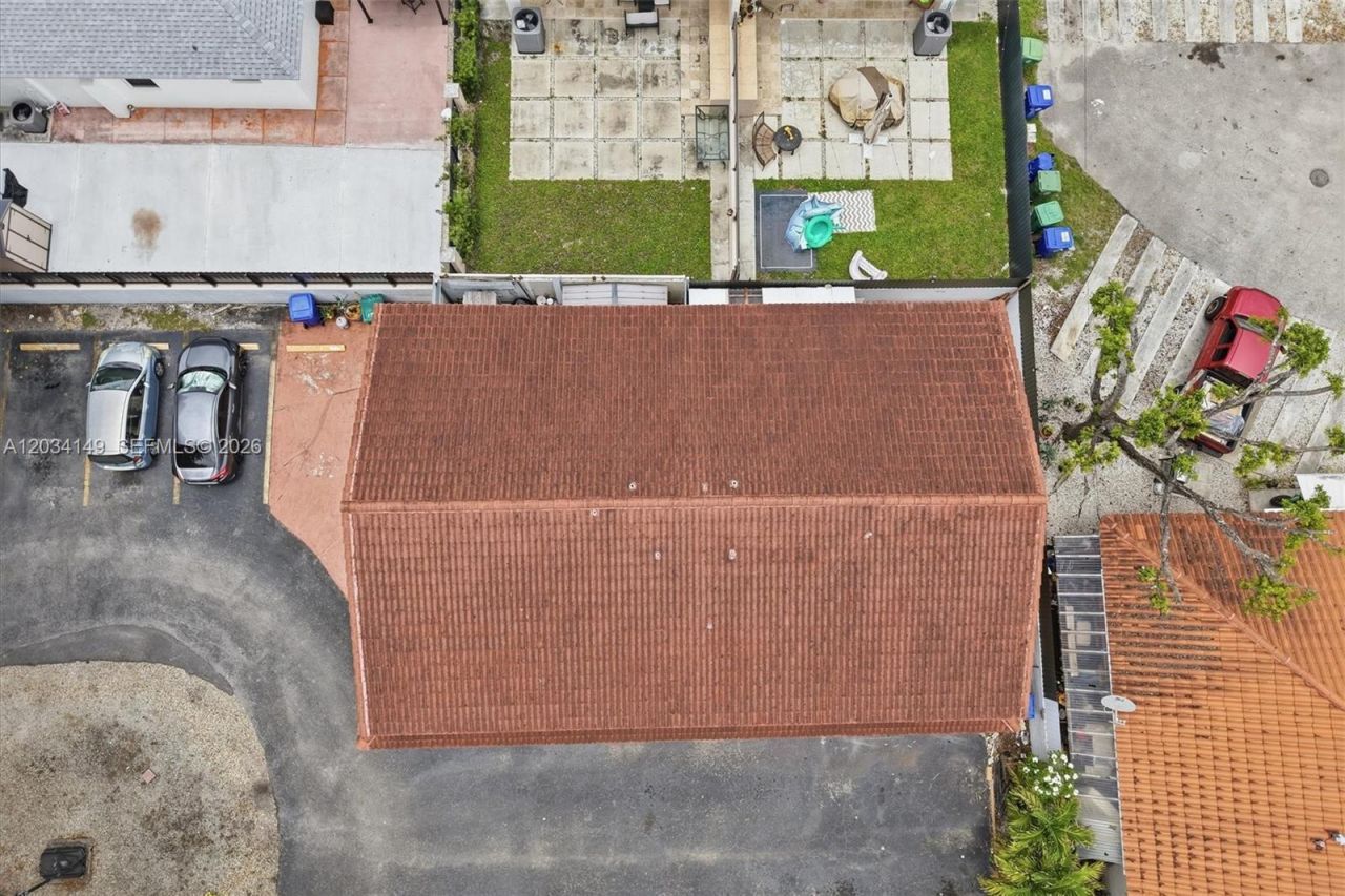 1389 NW 31st Ave , Unit 1389-B, Miami, FL 33125 Photo