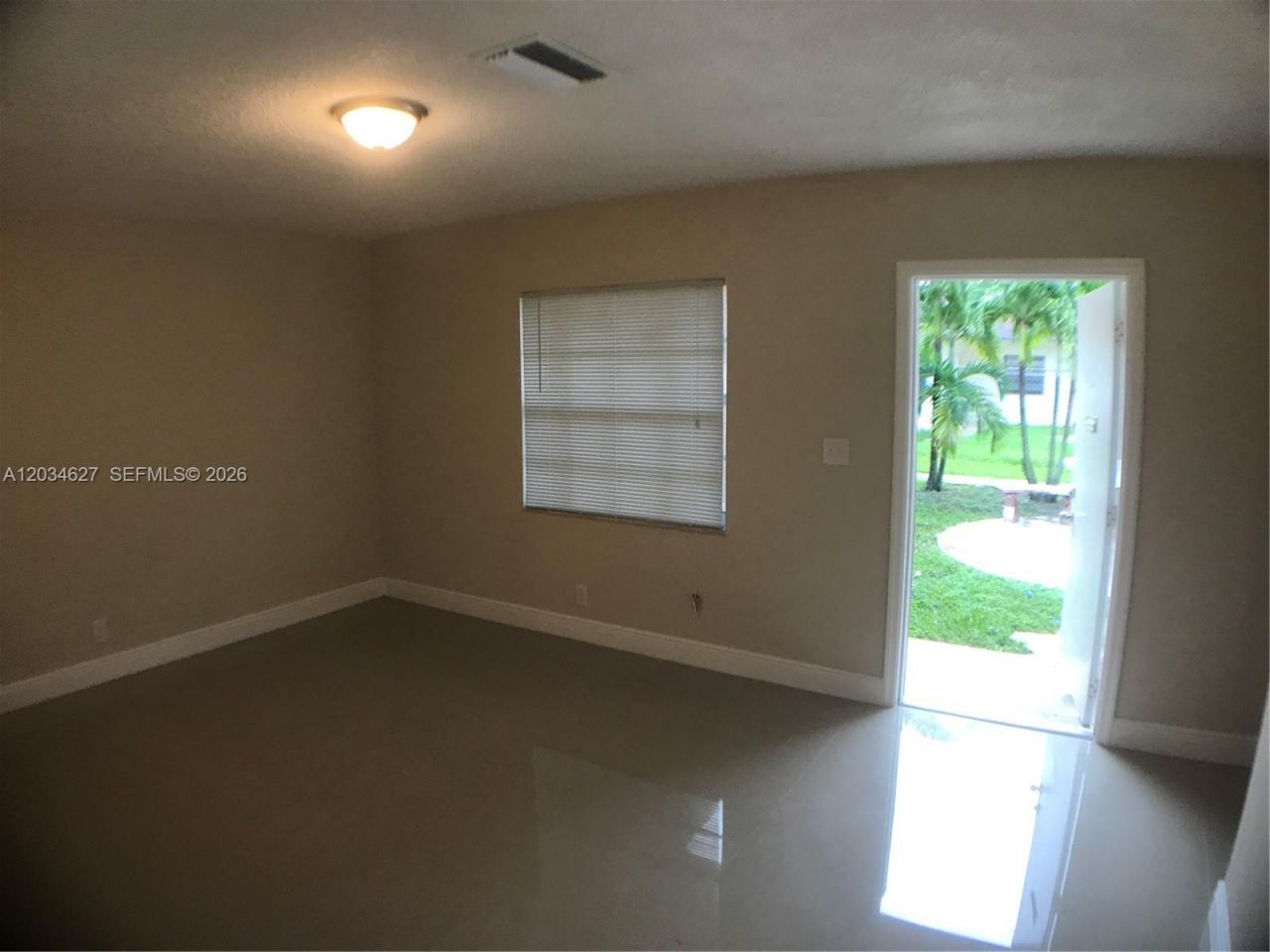 4260 NW 31st Ter , Lauderdale Lakes, FL 33309 Photo