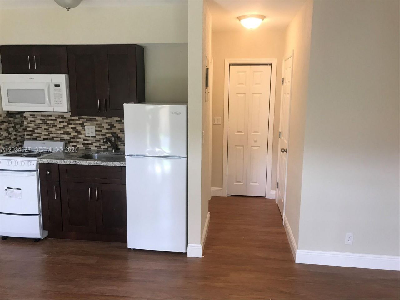 4260 NW 31st Ter , Lauderdale Lakes, FL 33309 Photo