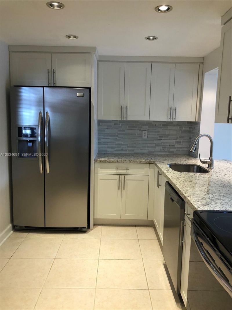 8400 SW 133rd Ave Rd , Unit 324, Miami, FL 33183 Photo
