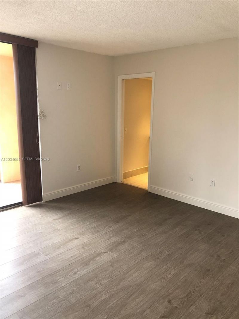 8400 SW 133rd Ave Rd , Unit 324, Miami, FL 33183 Photo
