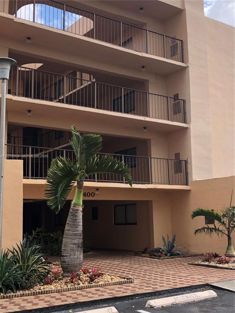 8400 SW 133rd Ave Rd , Unit 324, Miami, FL 33183 Photo