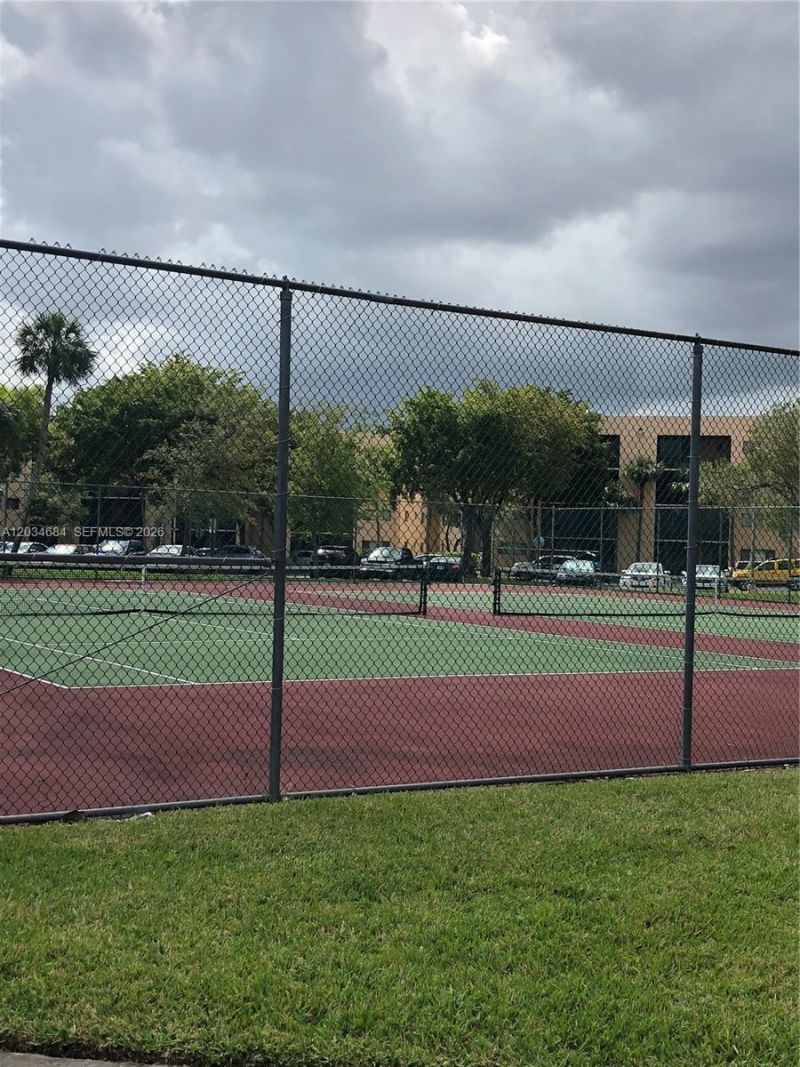 8400 SW 133rd Ave Rd , Unit 324, Miami, FL 33183 Photo