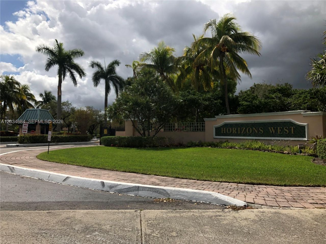 8400 SW 133rd Ave Rd , Unit 324, Miami, FL 33183 Photo
