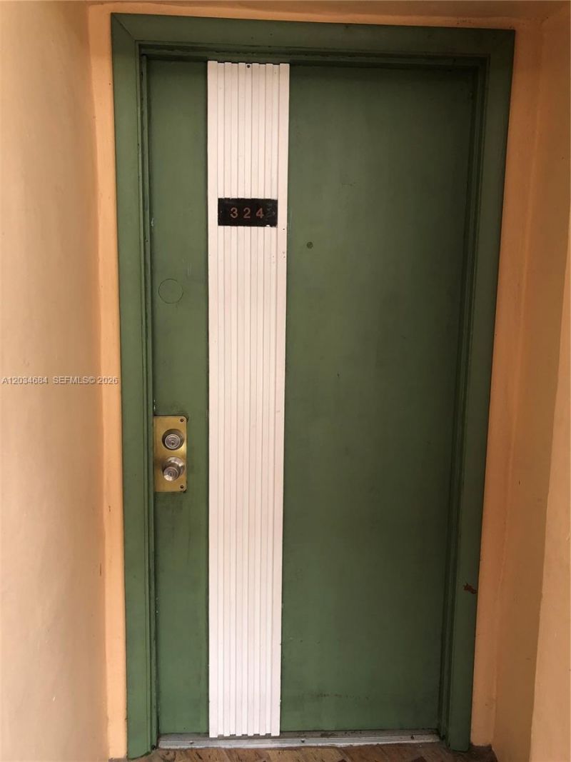 8400 SW 133rd Ave Rd , Unit 324, Miami, FL 33183 Photo