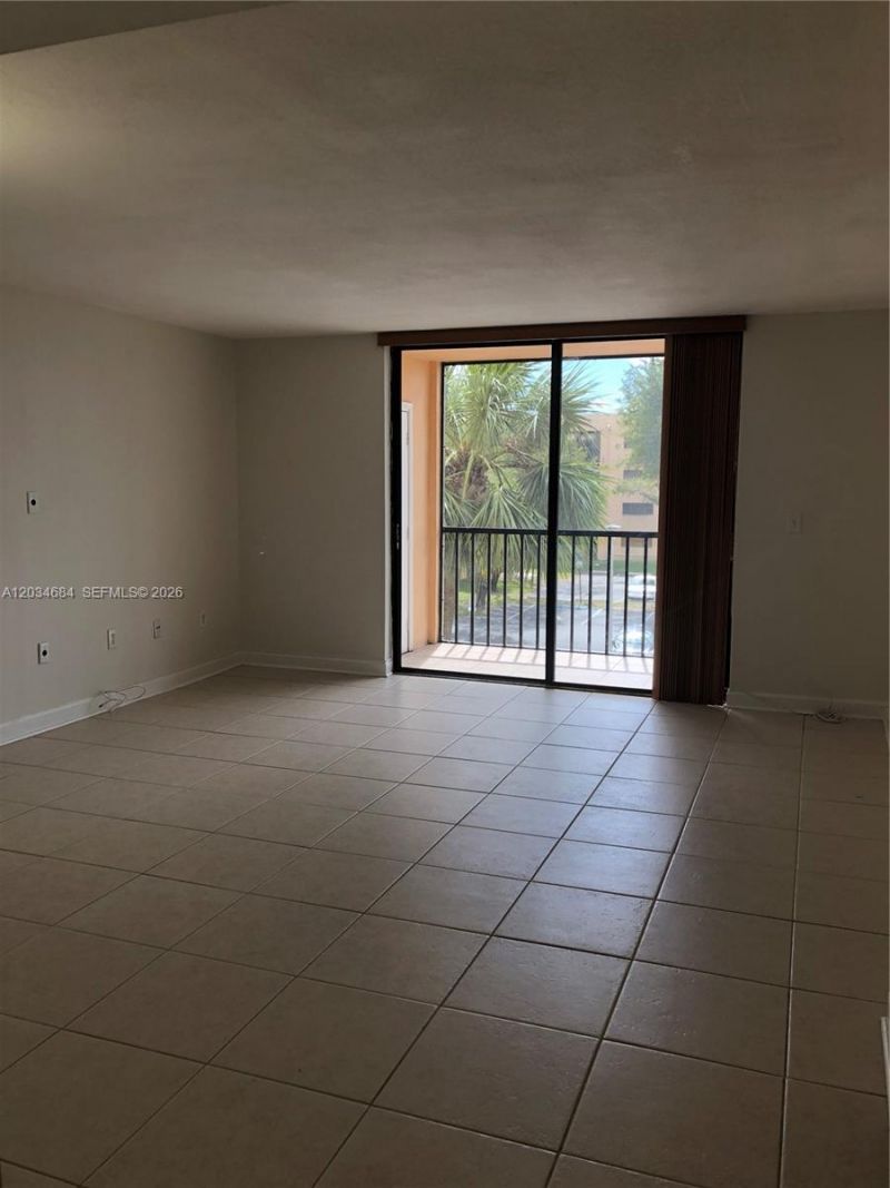 8400 SW 133rd Ave Rd , Unit 324, Miami, FL 33183 Photo