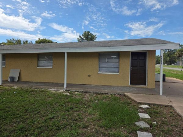 38300 HENRY DRIVE , ZEPHYRHILLS, FL 33542