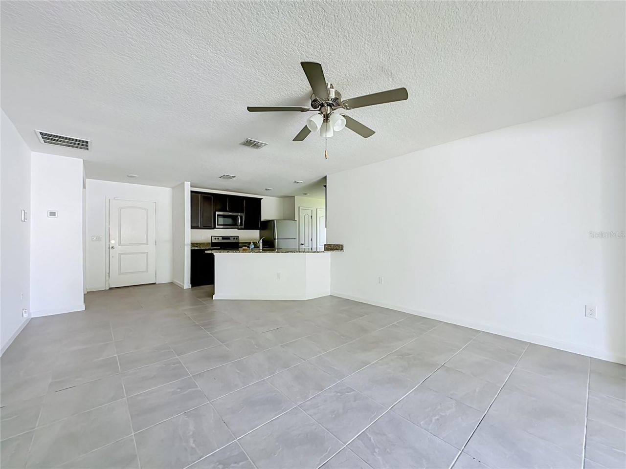 8650 W Lake George W Circle W, Macclenny, FL 32063 Photo