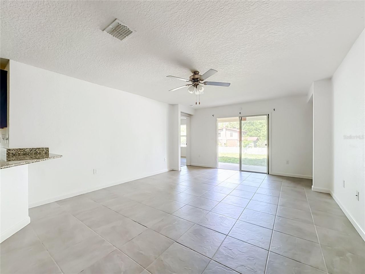 8650 W Lake George W Circle W, Macclenny, FL 32063 Photo
