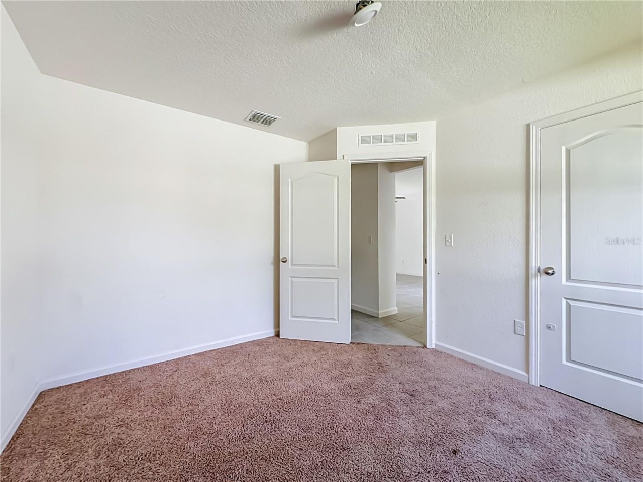 8650 W Lake George W Circle W, Macclenny, FL 32063 Photo