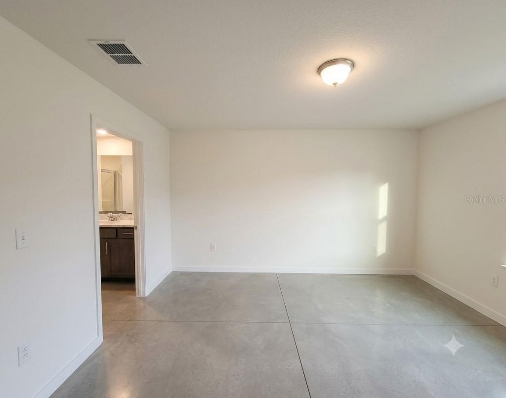 8650 W Lake George W Circle W, Macclenny, FL 32063 Photo