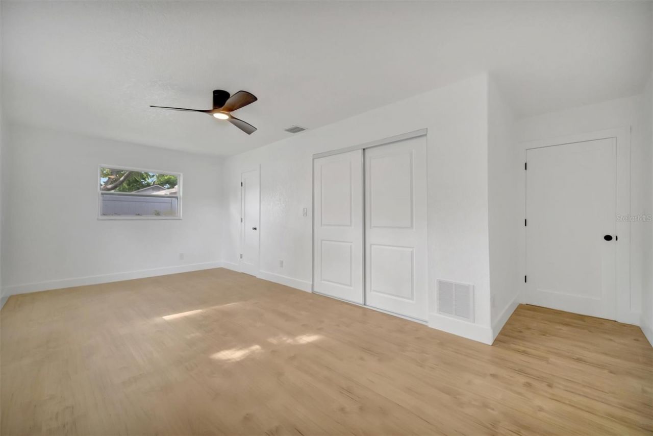 7454 Locust Street Ne, Saint Petersburg, FL 33702 Photo