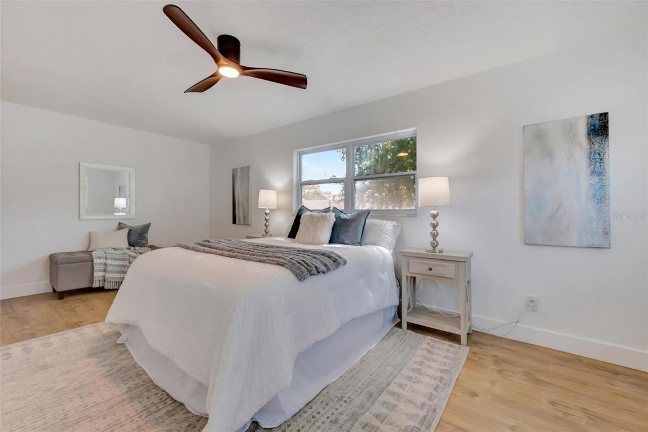 7454 Locust Street Ne, Saint Petersburg, FL 33702 Photo