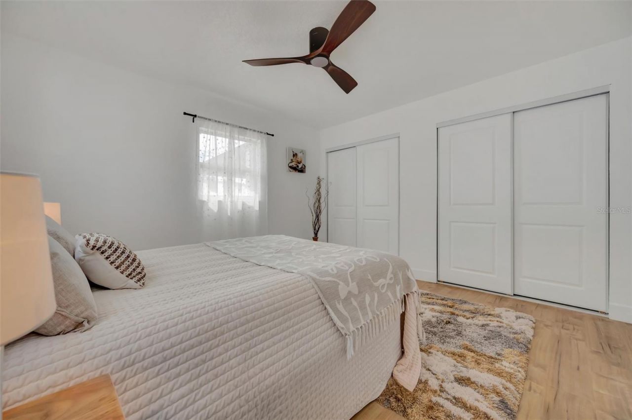 7454 Locust Street Ne, Saint Petersburg, FL 33702 Photo