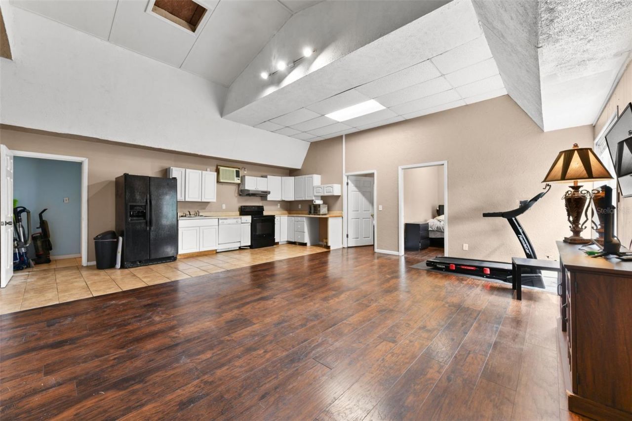 2036 Lake View Avenue , Chuluota, FL 32766 Photo