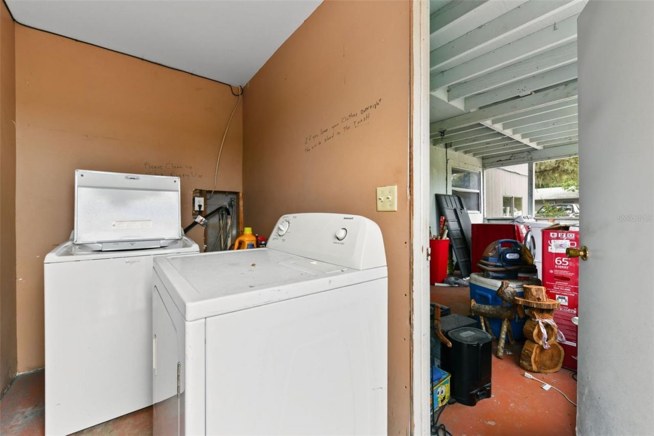 2036 Lake View Avenue , Chuluota, FL 32766 Photo