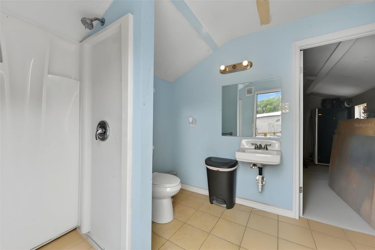 2036 Lake View Avenue , Chuluota, FL 32766 Photo