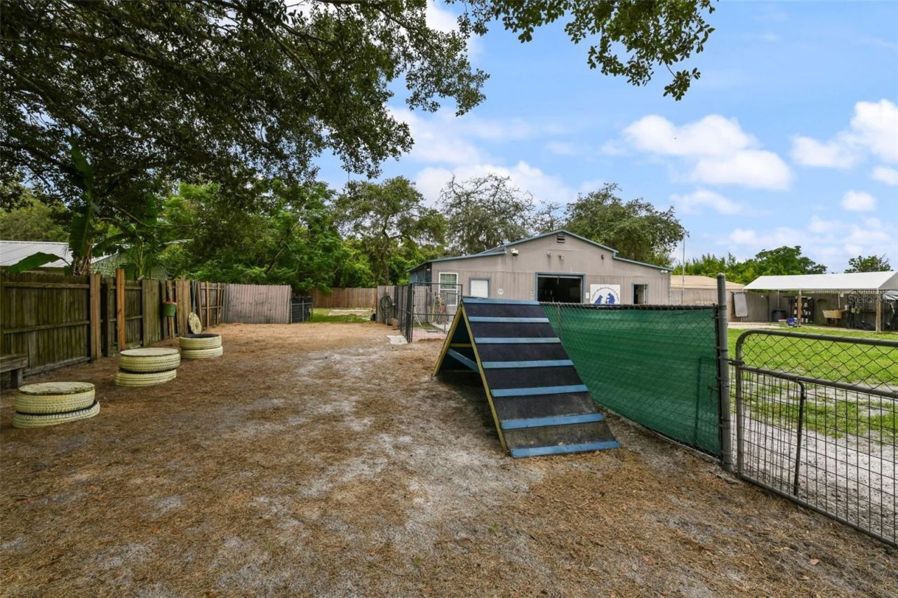 2036 Lake View Avenue , Chuluota, FL 32766 Photo