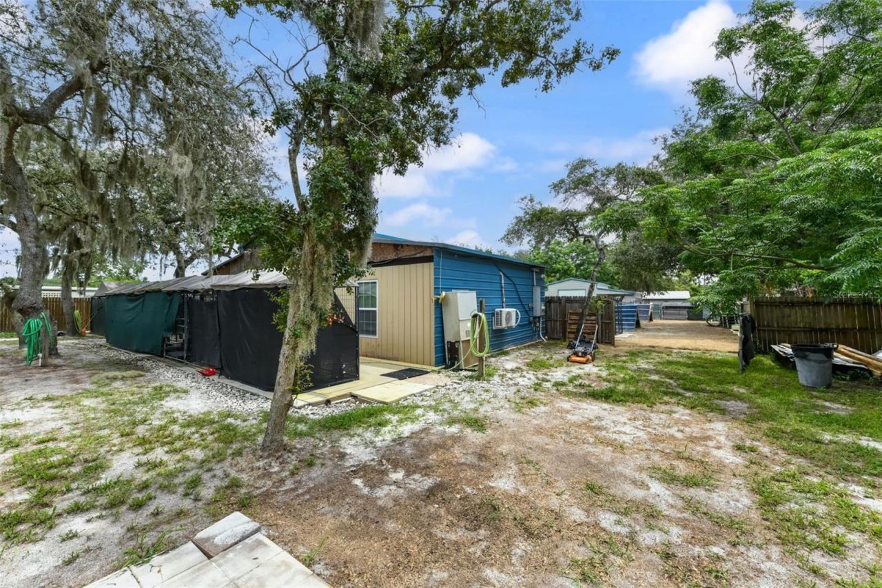 2036 Lake View Avenue , Chuluota, FL 32766 Photo