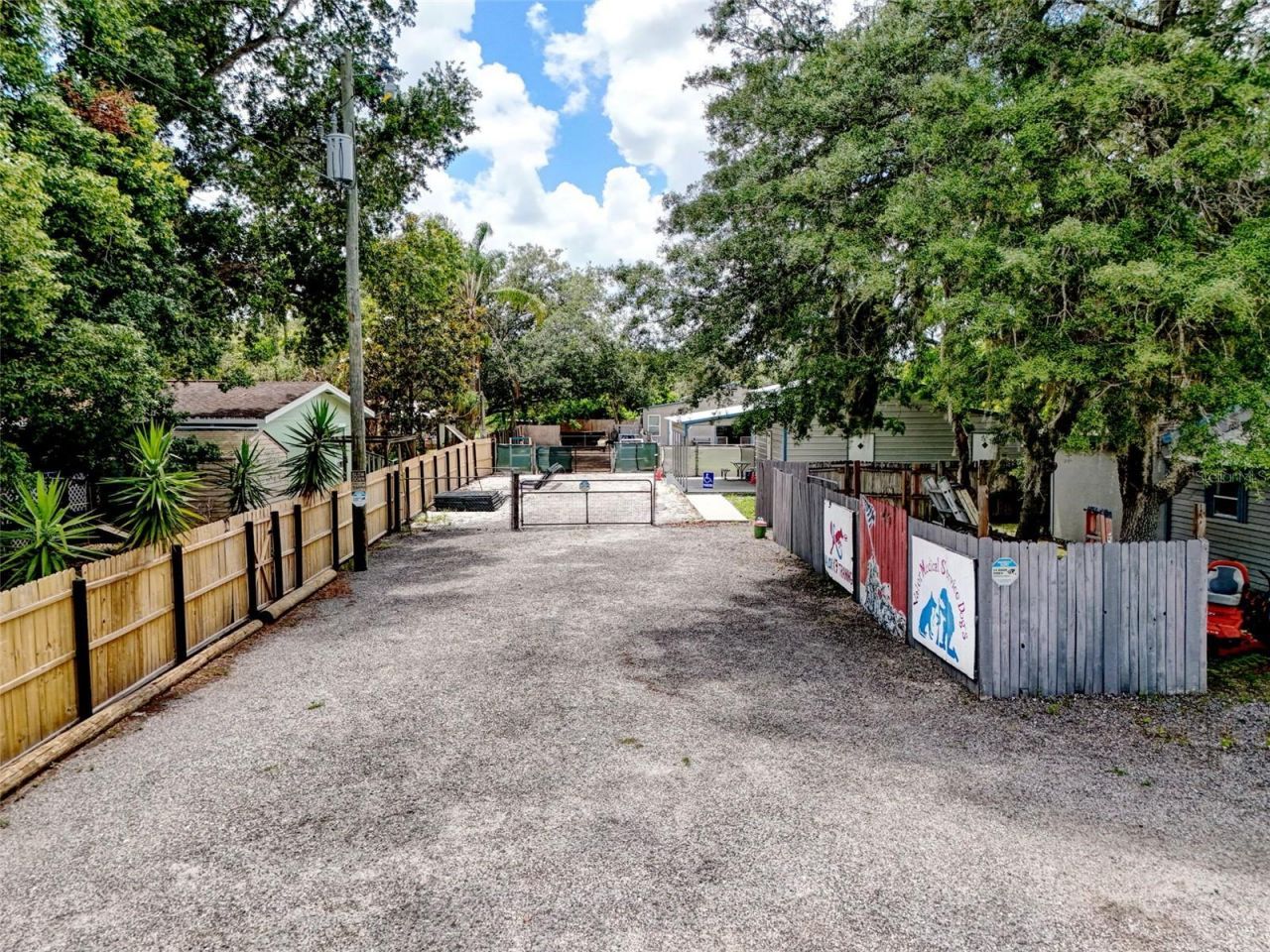 2036 Lake View Avenue , Chuluota, FL 32766 Photo