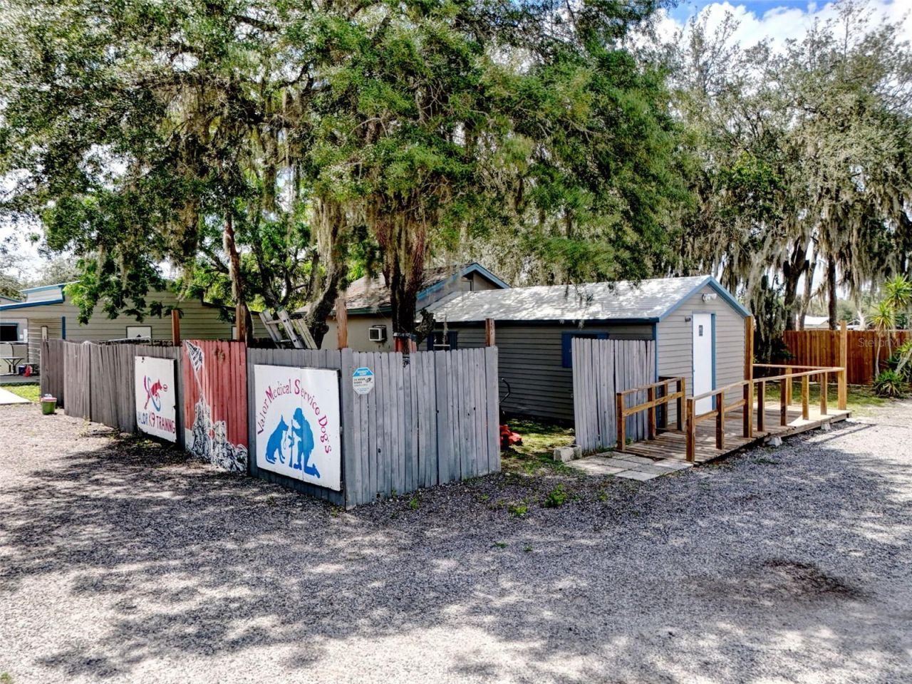 2036 Lake View Avenue , Chuluota, FL 32766 Photo