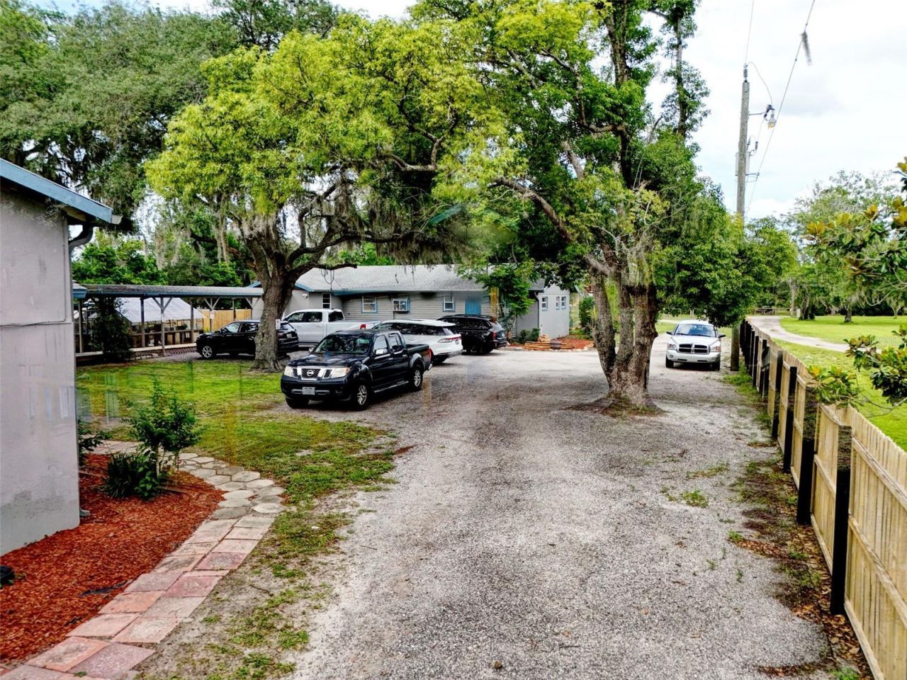 2036 Lake View Avenue , Chuluota, FL 32766 Photo