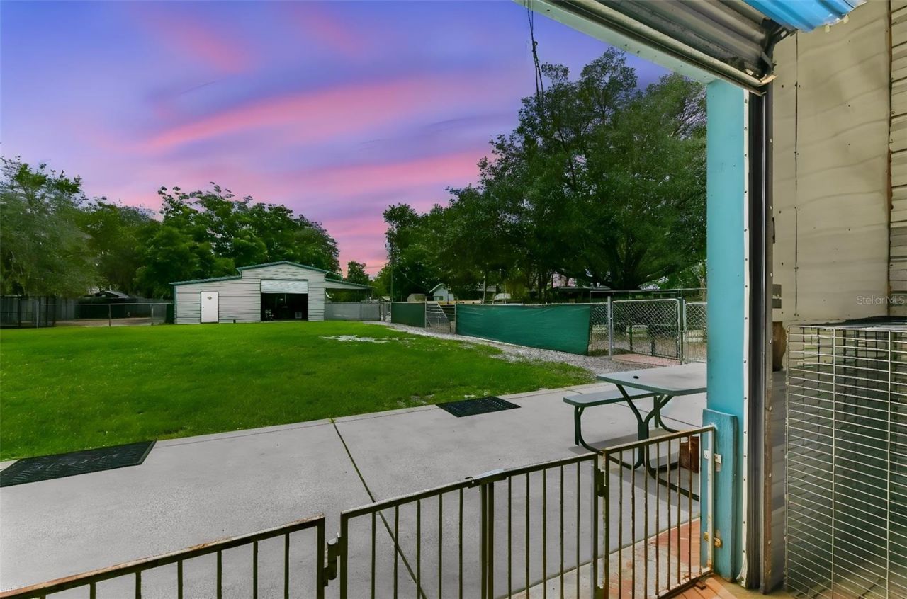 2036 Lake View Avenue , Chuluota, FL 32766 Photo