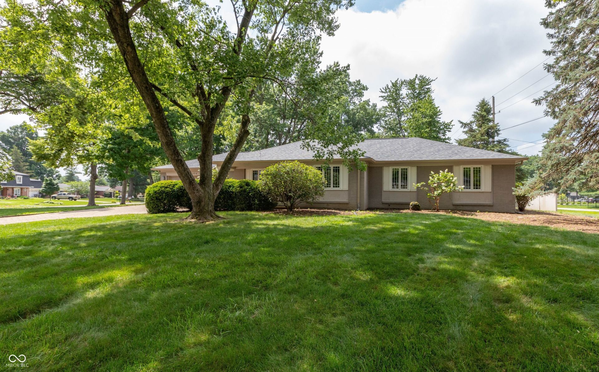 7454 Avalon Trail Road, Indianapolis, IN 46250 Main Photo