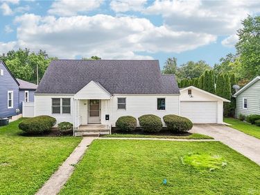 237 Leonard Street, West Liberty, OH 43357
