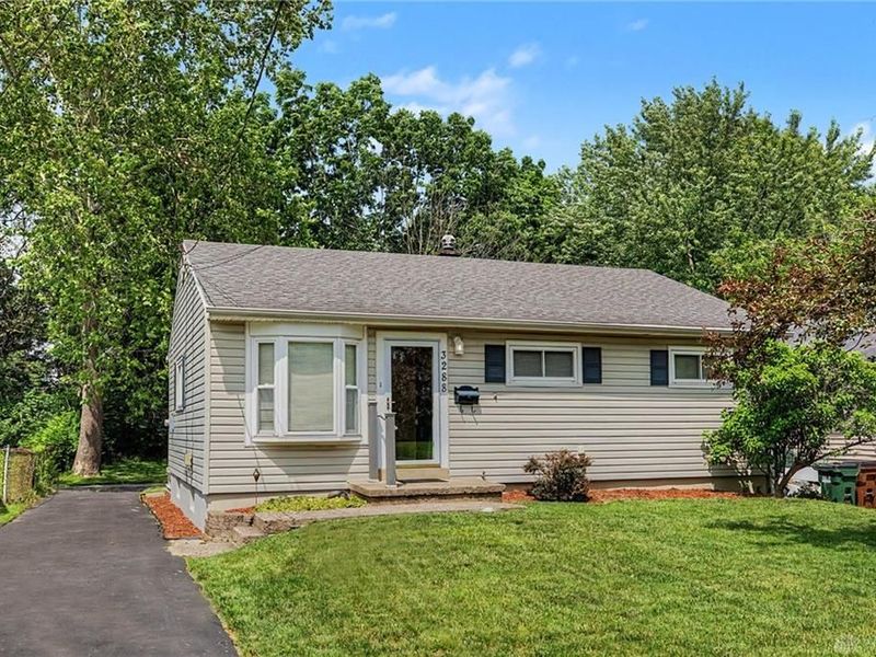 3288 Lapland Drive, Cincinnati, OH 45239 Photo 2