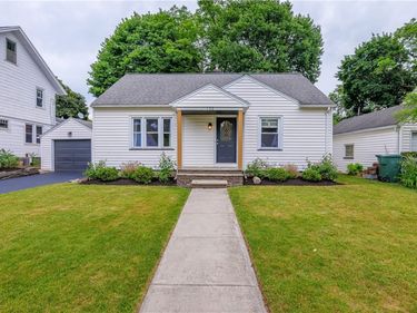 132 Presque Street , Rochester, NY 14609