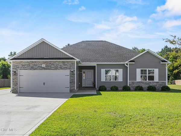 513 Orchard Creek Drive , Beulaville, NC 28518