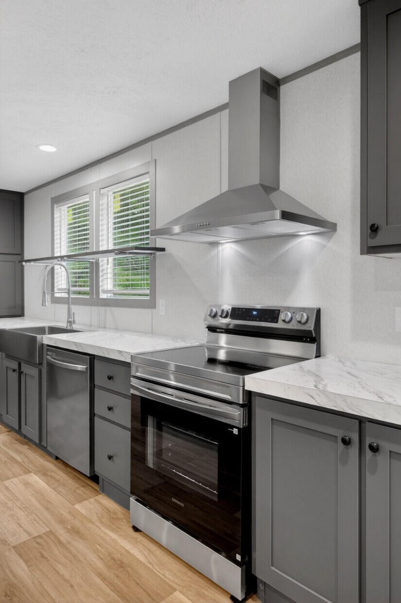319 Big Country Way Photo 15