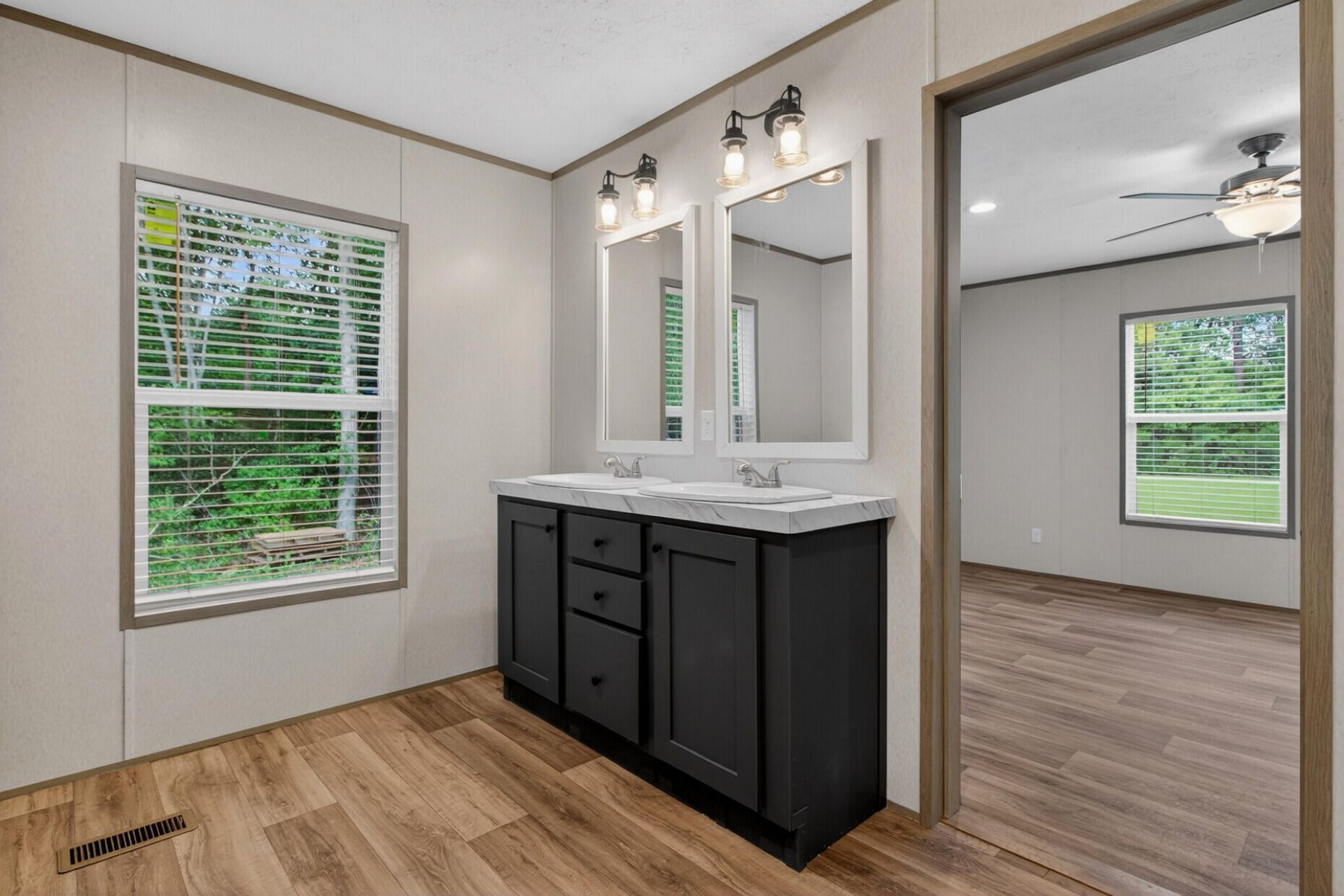 319 Big Country Way Photo 19