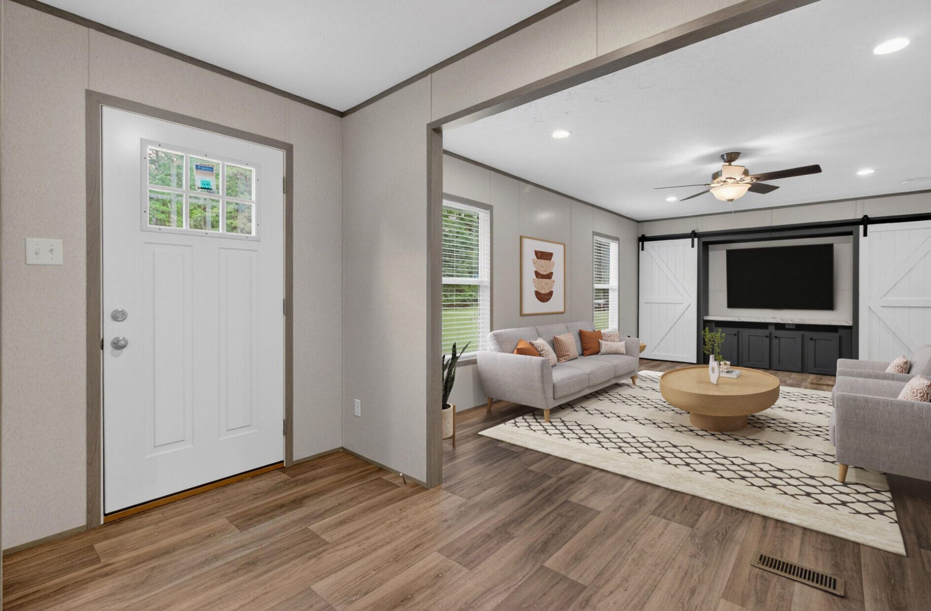 319 Big Country Way Photo 7
