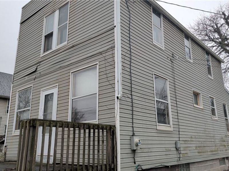 1857 Maple Avenue NE, Canton, OH 44705 Photo 2