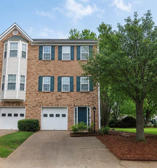 2580 Thorngate Way, Acworth, GA 30101 Main Photo