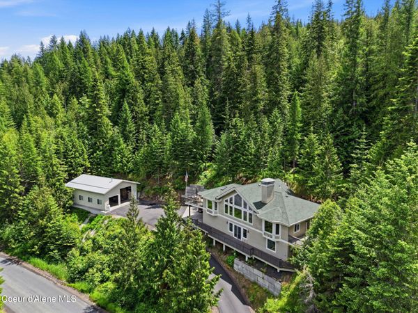 18759 S Watson Rd, Coeur d'Alene, ID 83814