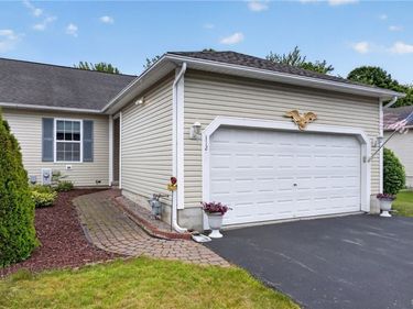 112 Sleeth Mill Circle, Syracuse, NY 13212