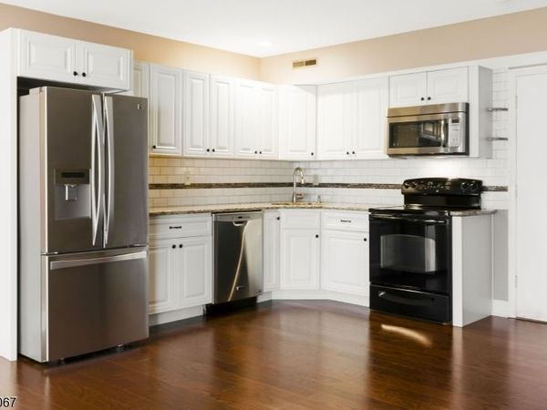 2219 North Ave, Unit 14, Scotch Plains, NJ 07076