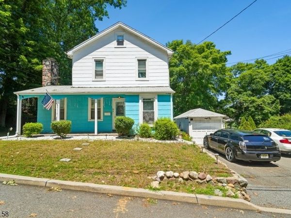 20 Nassau St, North Haledon, NJ 07508