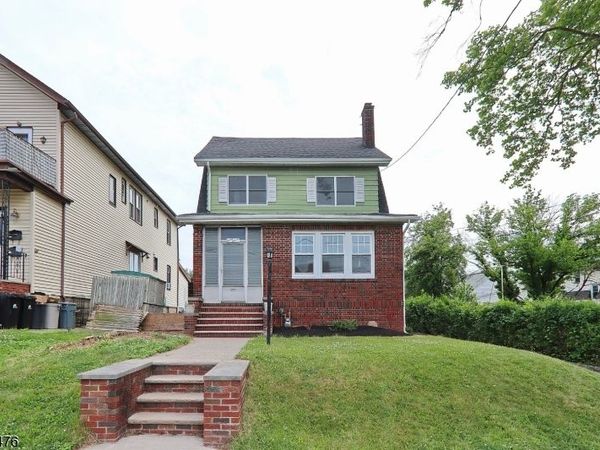 1211 Higa Ter, Union, NJ 07083
