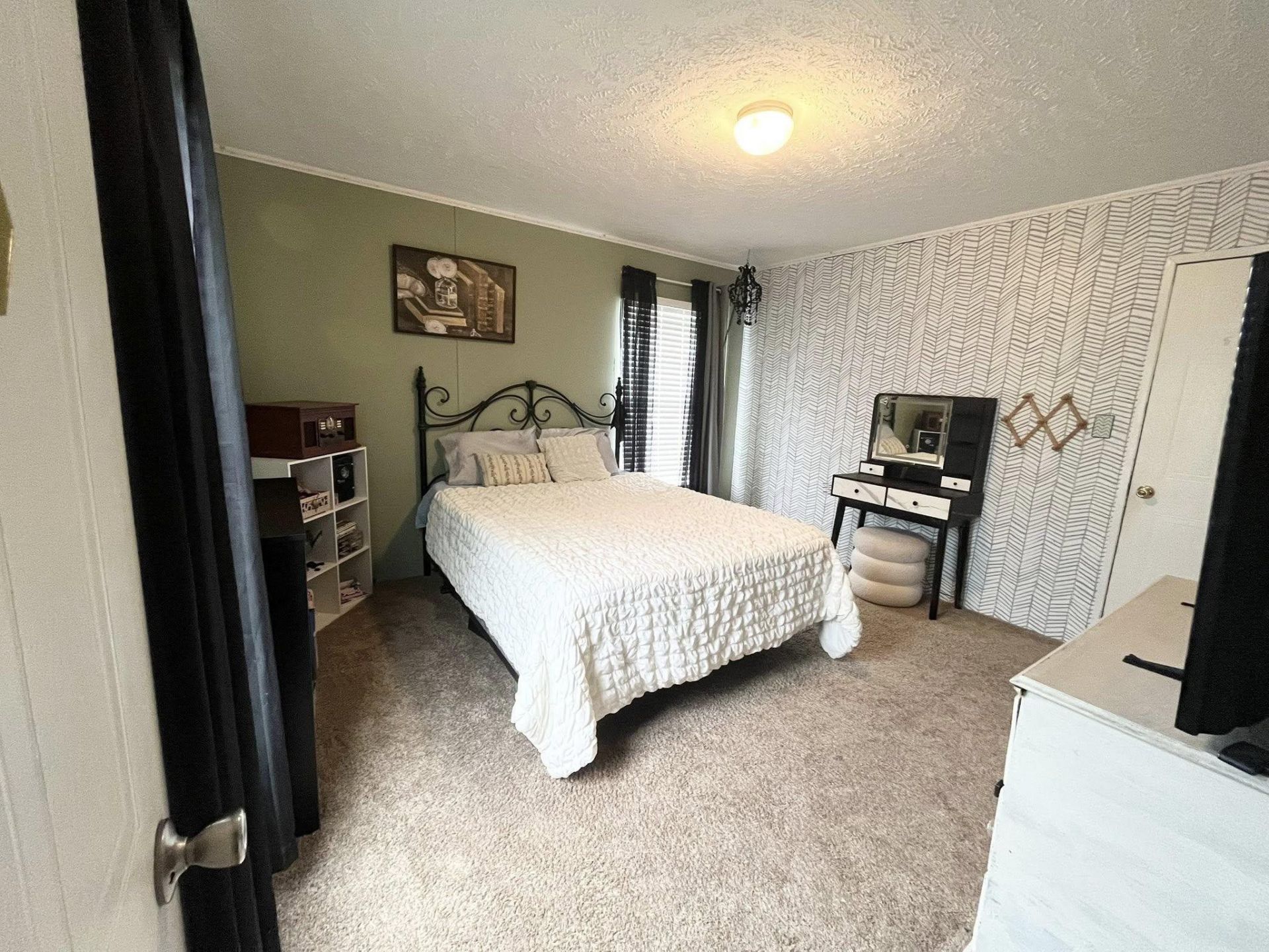 10407 County Line Rd. Photo 14