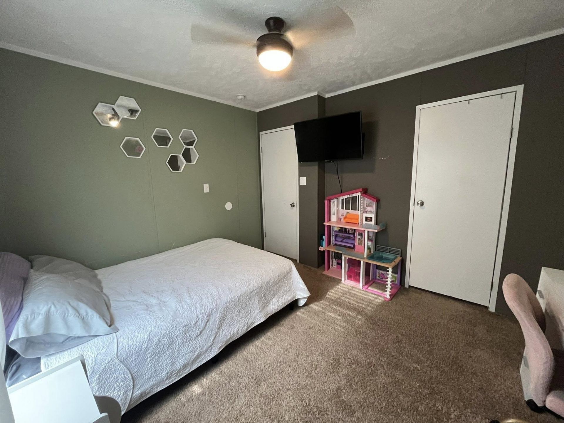 10407 County Line Rd. Photo 17
