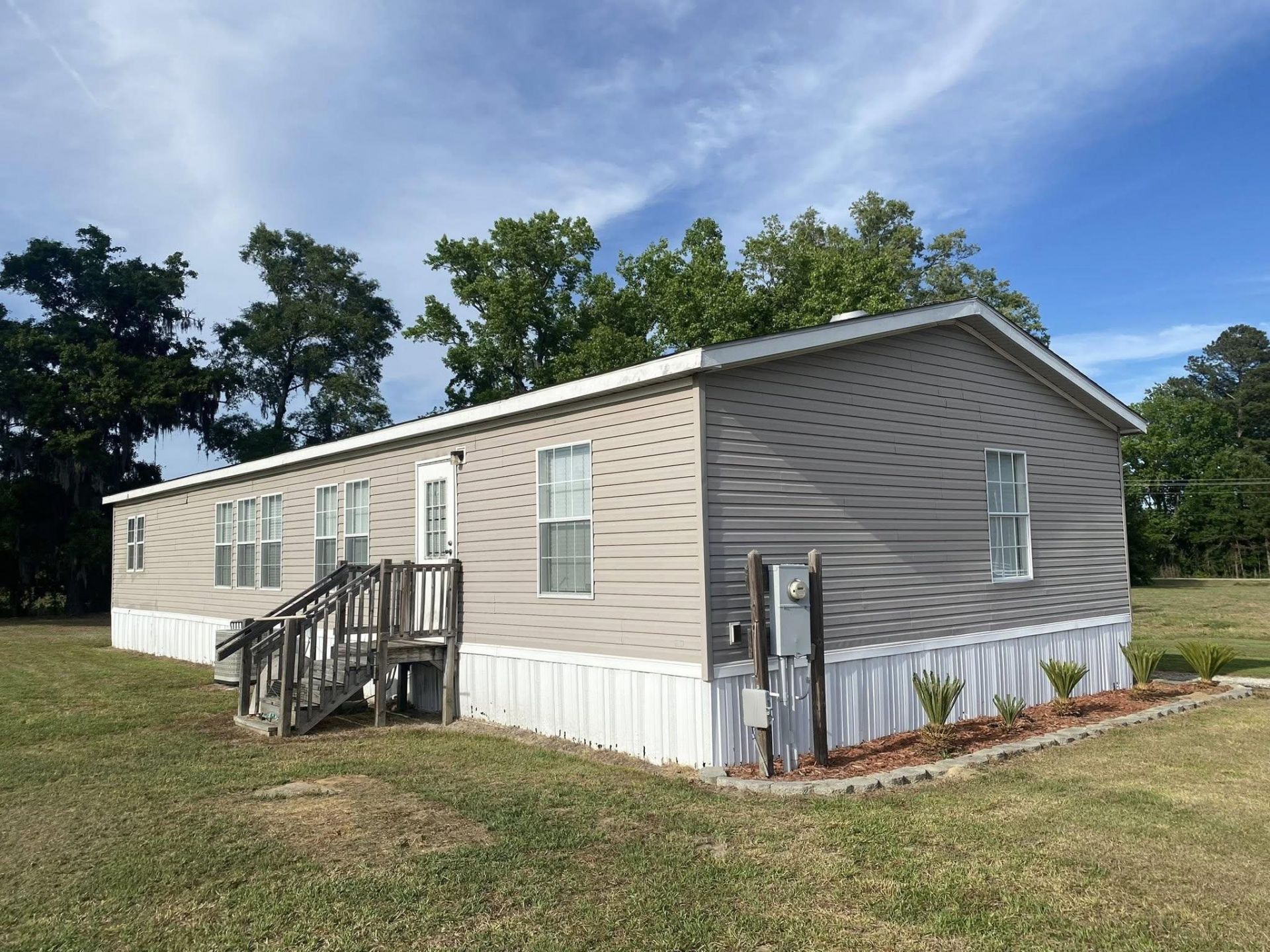 10407 County Line Rd. Photo 26