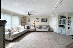 10407 County Line Rd. photo 4
