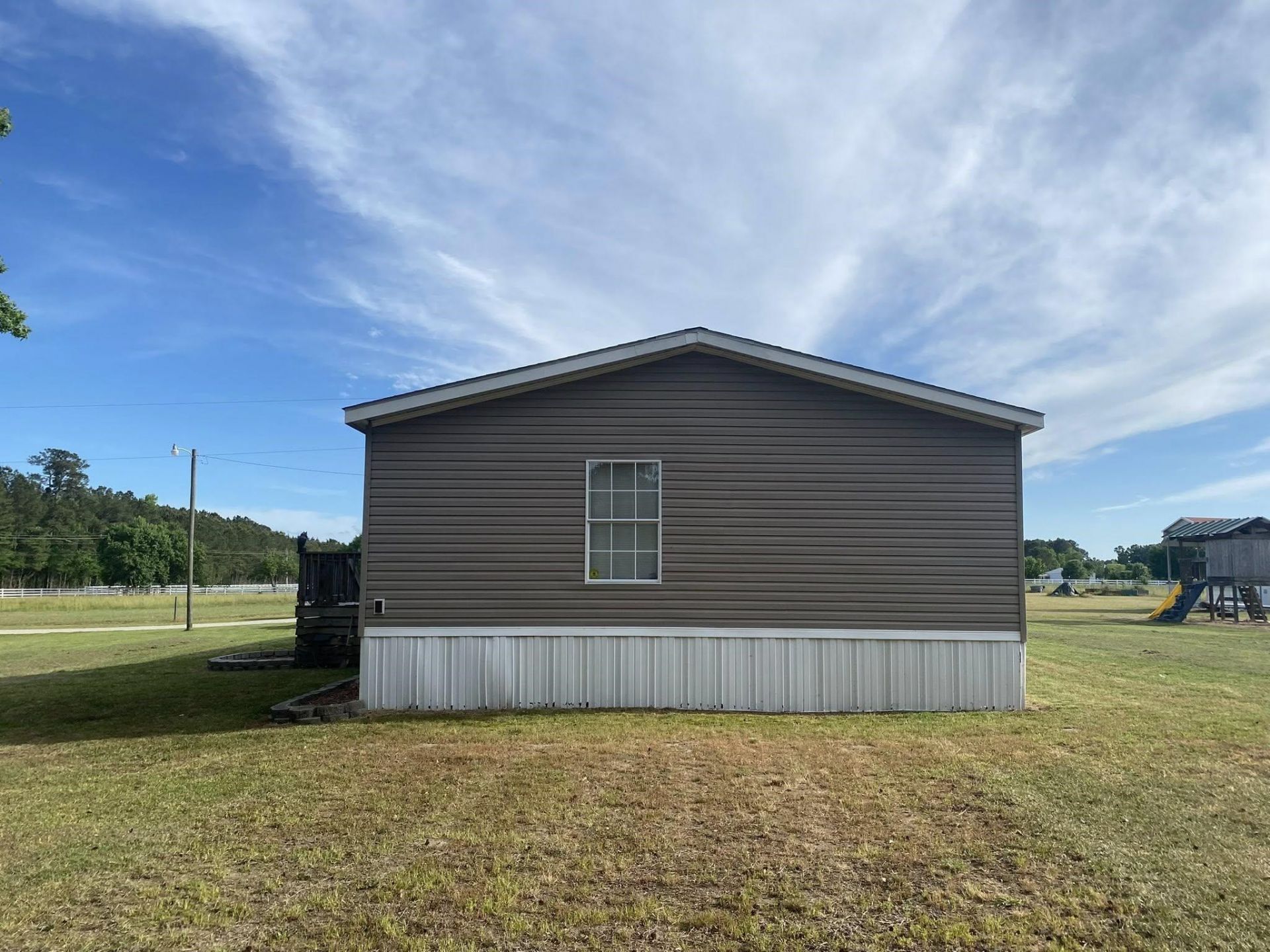 10407 County Line Rd. Photo 33