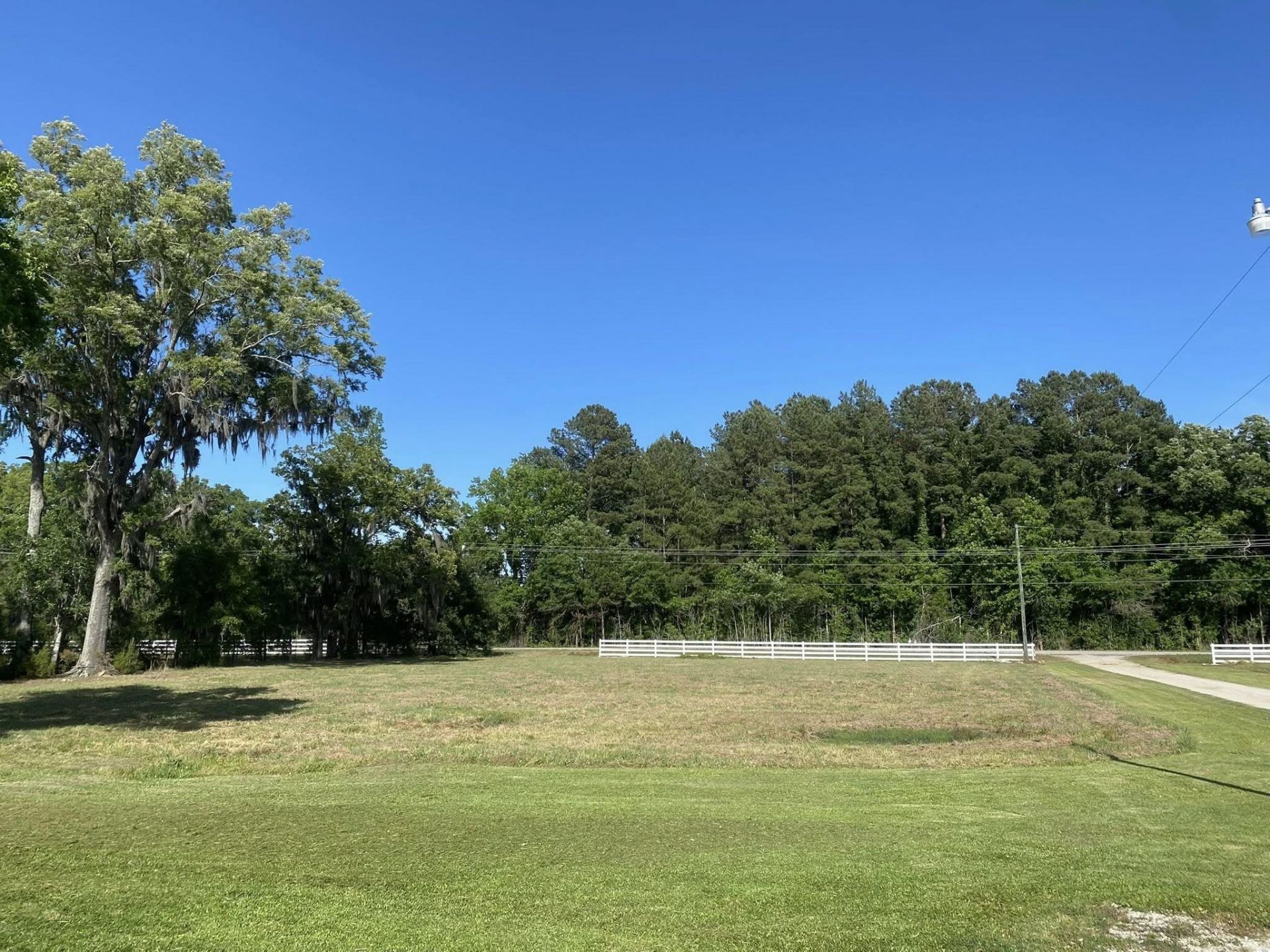 10407 County Line Rd. Photo 34